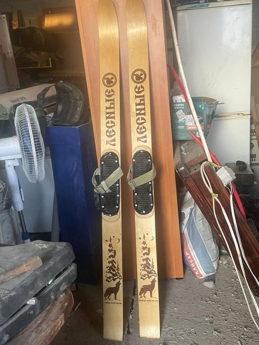 Продам охотничьи новые лыжи и снегоступы