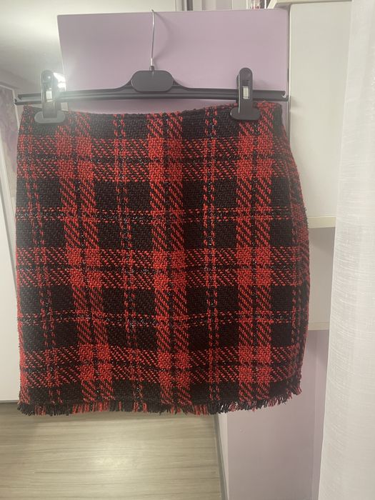 Къса пола MOHITO