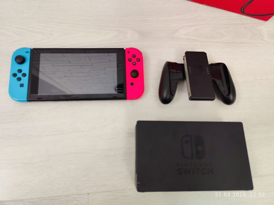 Продам Nintendo Switch