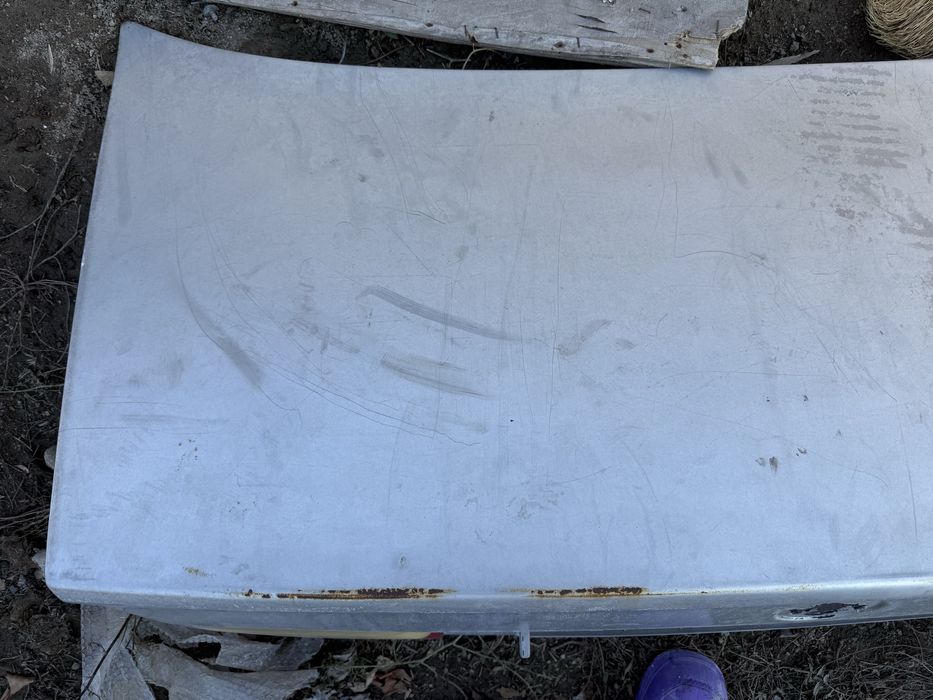 Крышка богажника