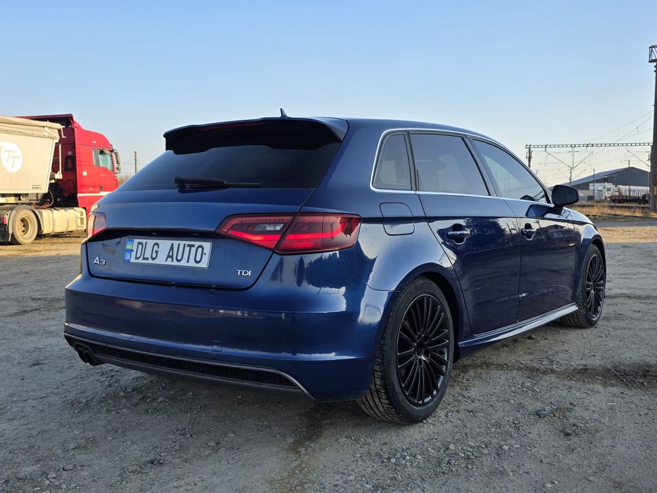 Plafon Negru Audi A3 8V in 5 usi