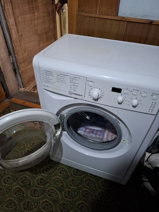 Indesit kir mashinasi