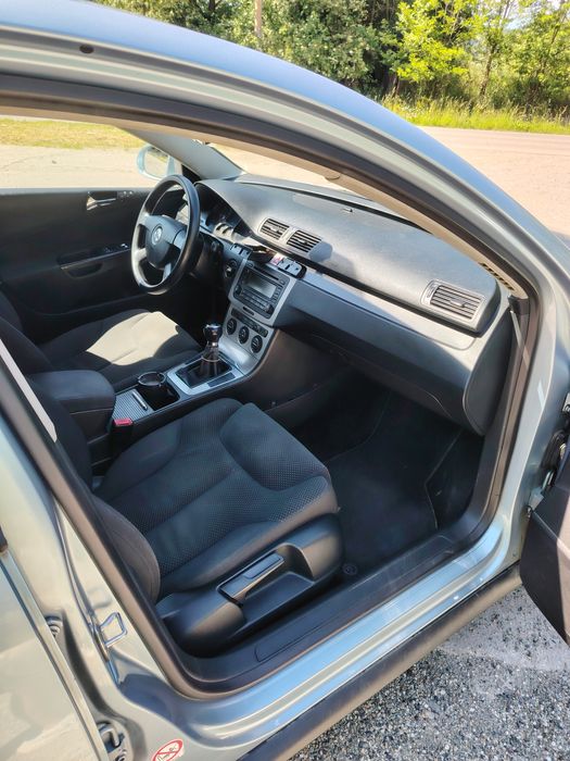Vând passat b6 -2006