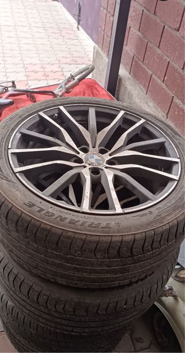 Комплект резины  бмв х5 Р20