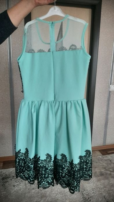 Продам платье для девочки