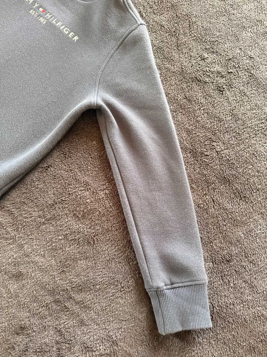 Bluza Tommy Hilfiger, bleumarin, pentru baieti, marime 122-7 ani