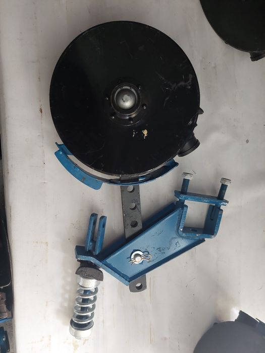 Brazdar fertizare spc cu dublu disc