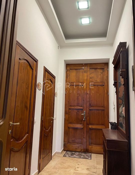 Închiriere apartament ultracentral cu 2 camere