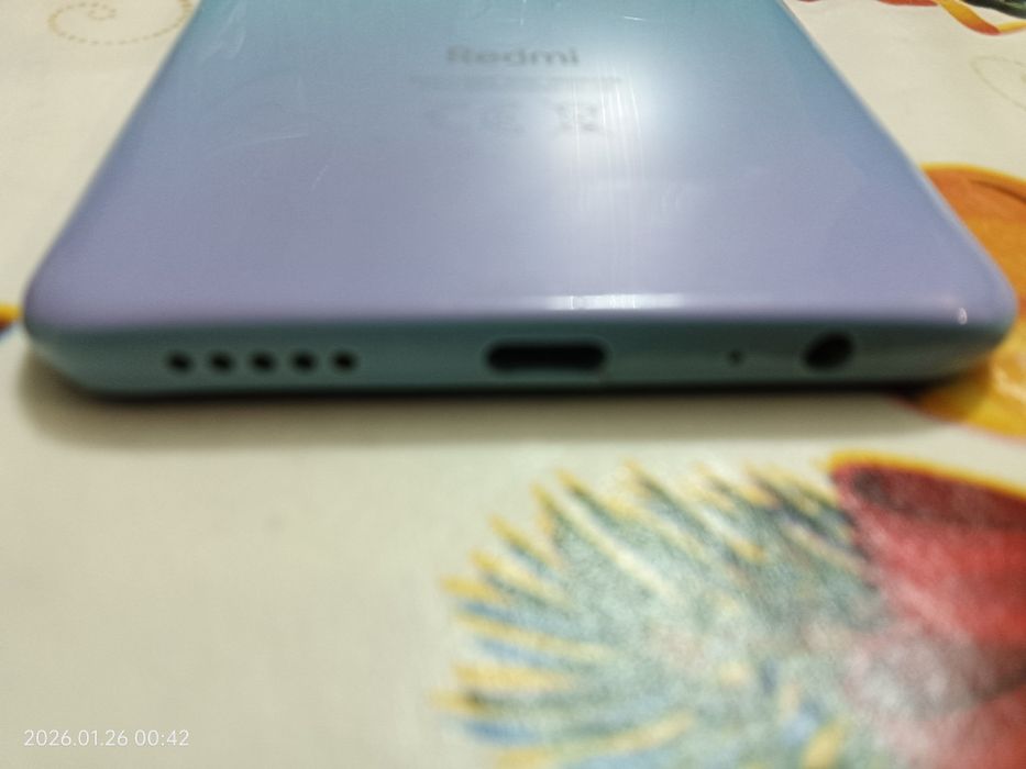 Продам телефон Redmi Note 9