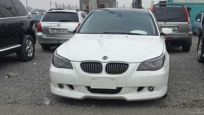 BMW E60 Накладки на бампера