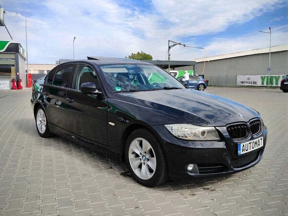 Bmw 320d  184cp An 2012 **Euro5**  // AUTOMAT