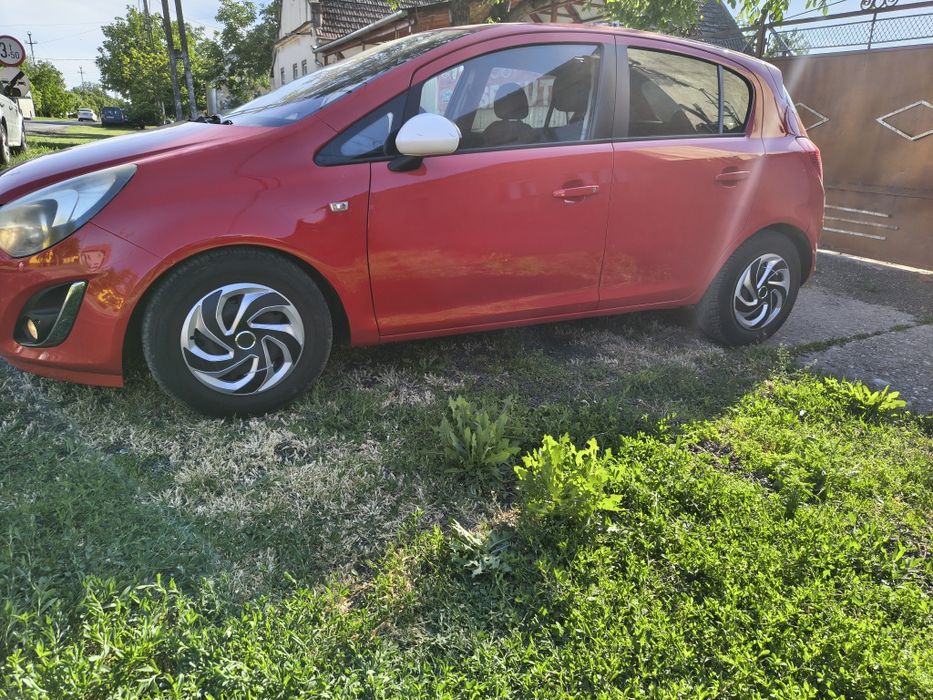Opel corsa 1.4 benzina euro 5 cel mai fiabil Echipare foarte rara
