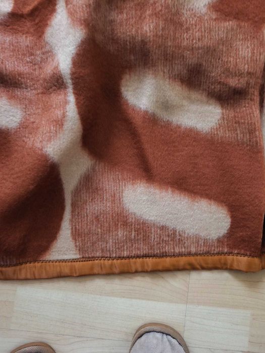 одеало вълнено ново