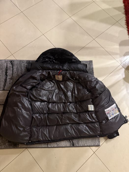 geaca Moncler Maya marimea 4
