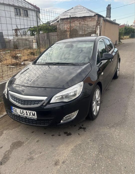 OPEL Astra 2011 — imagine 1
