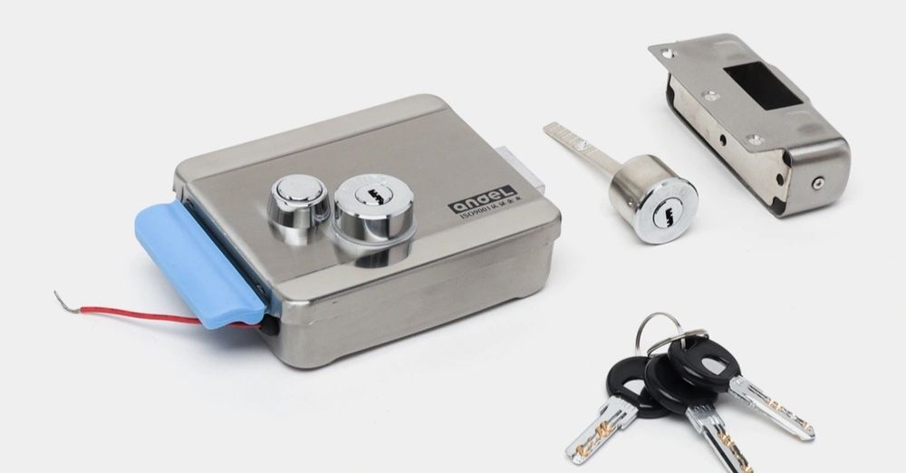 Видео домофон HIKVISION