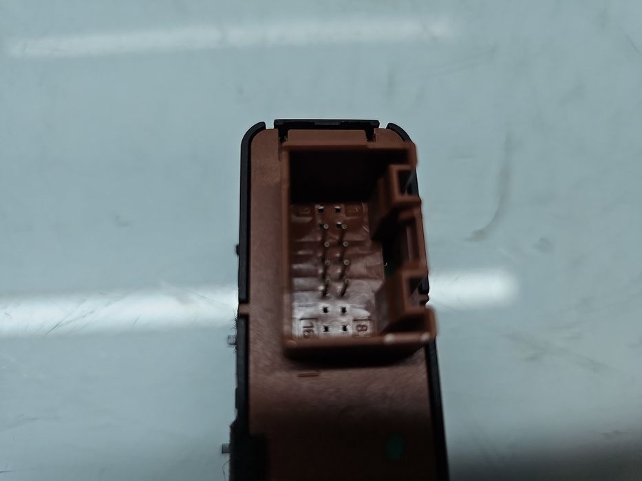 Buton dezaburire luneta Volkswagen UP [Fabr 2011-2019] 1S0927137E