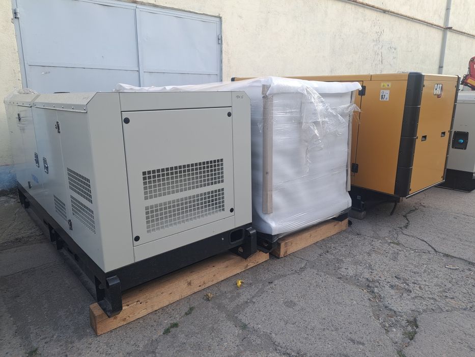 Vand/inchiriez generatoare de curent