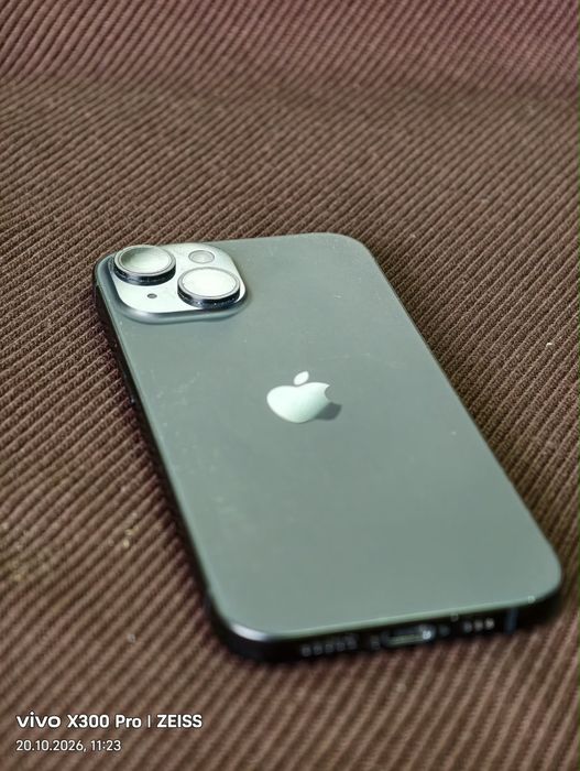 iPhone 15 - 128 GB