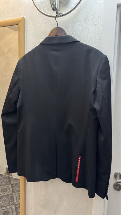 Спортно елегантно сако Prada