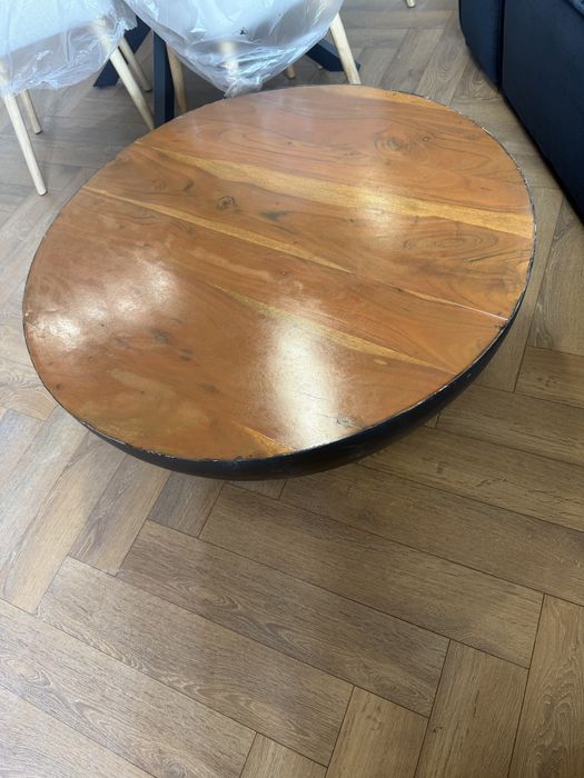 Масивна холна маса