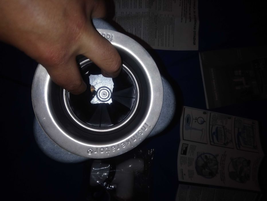 INSINKERATOR Model 45 мелницa за мивкa, диспозер