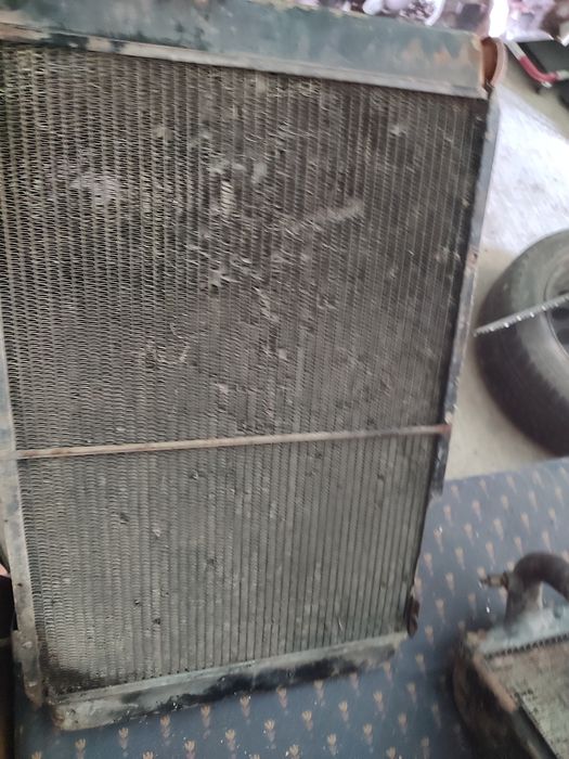 Vând radiator cupru Tractoras mic sau aro Cosdeni • OLX.ro