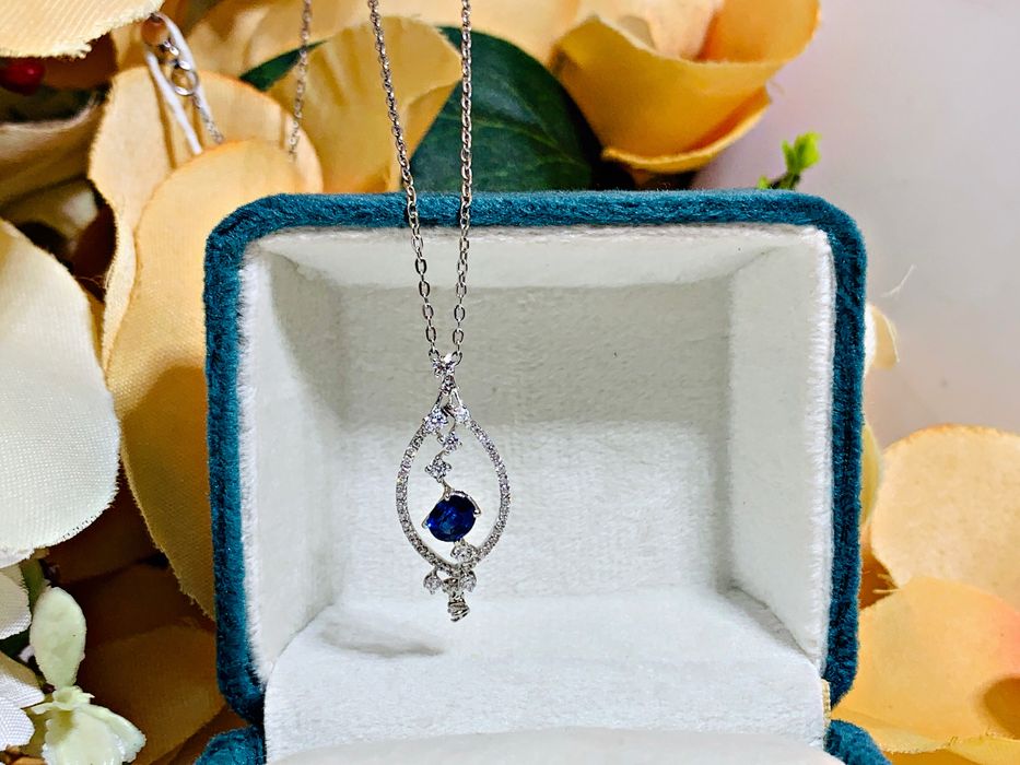 кулон и цепочка с бриллиантами и натуральным камнем – Сапфир