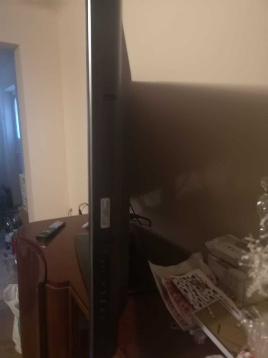 Televizor LG (TV FULL HD)