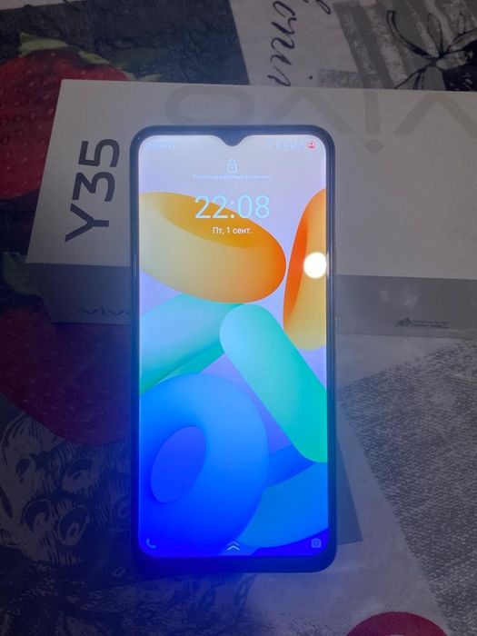 Смартфон  телефон vivo y35 виво