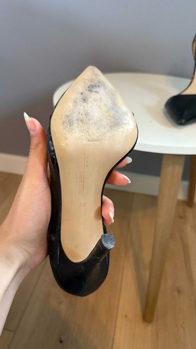 Черни токчета Zara Basics