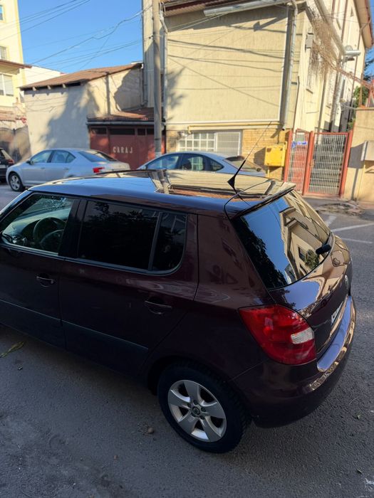 SKODA Fabia 2011 — imagine 3