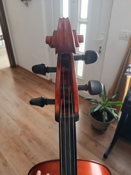 Vând Violoncel student 4/4