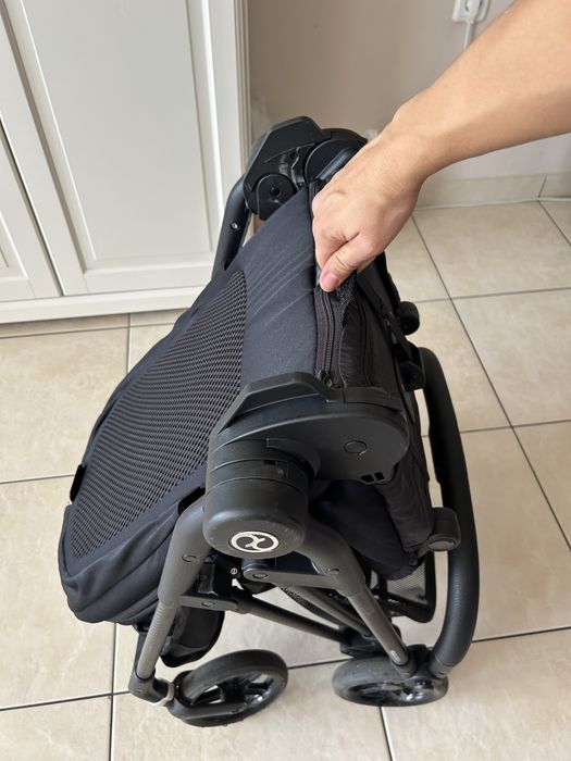 Детска количка Cybex melio carbon