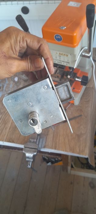 Мастер по ЗАМКОВ