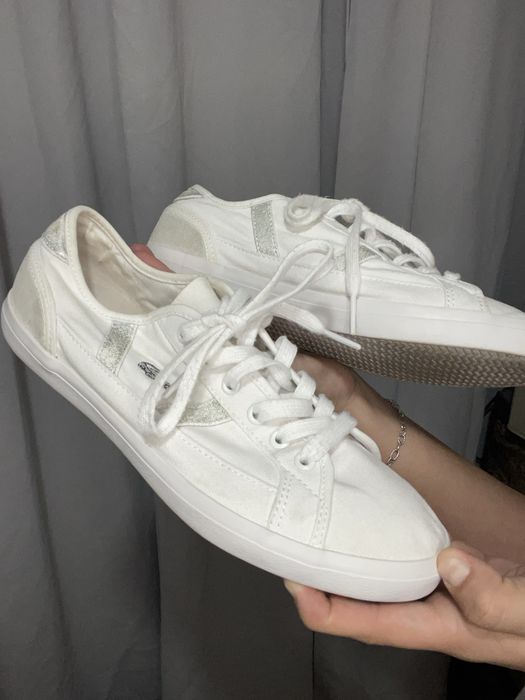 Бели Обувки Lacoste