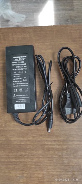 Зарядное устройство для li-ion аккумулятора.