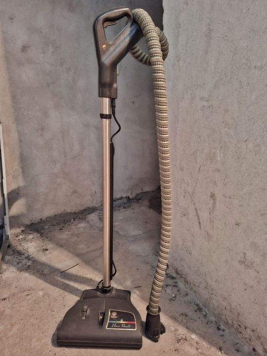 Прахосмукачка Rainbow