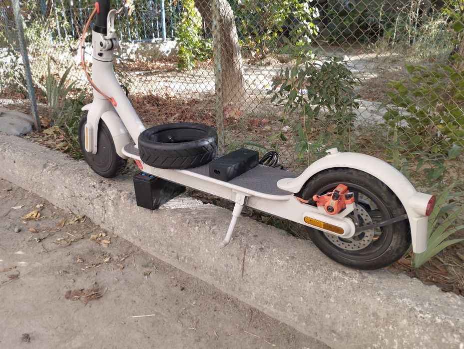 Электросамокат Mi Electric Scooter 3