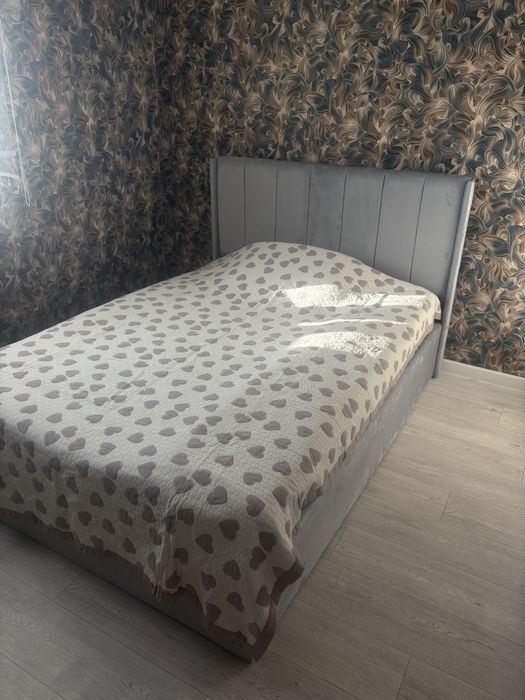 Кровать 1.4 на 2 м