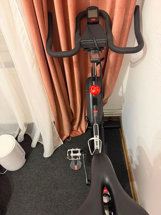 Bicicleta spinning DHS 2101, volanta 10 kg