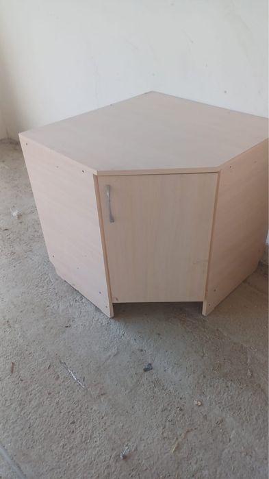 Шкаф в комплекте