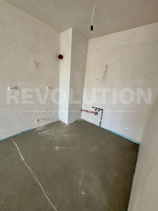 Продава се Двустаен апартамент в Пловдив, Христо Смирненски - 76 кв.м за 1500 €/кв.м - Снимка #2