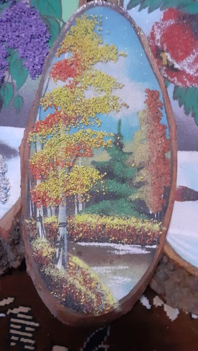 Продам картины на дереве