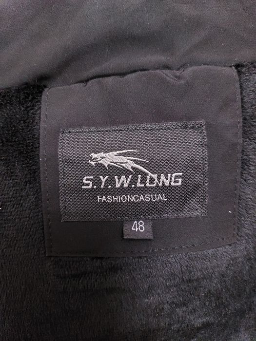 Продам зимнюю куртку