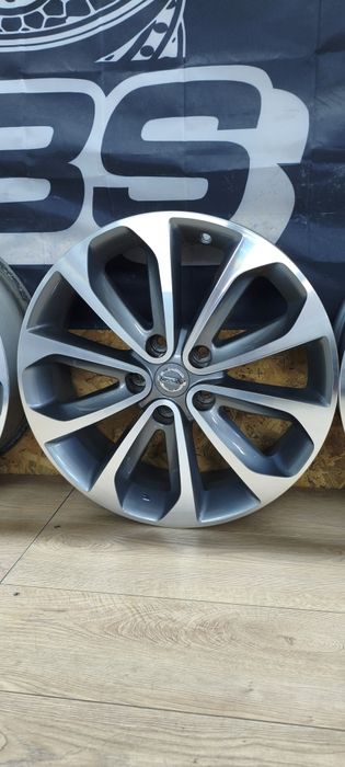 Джанти Nissan 18 цола , 5х114.3 , 6.5j ,et40 ,  Renault Dacia