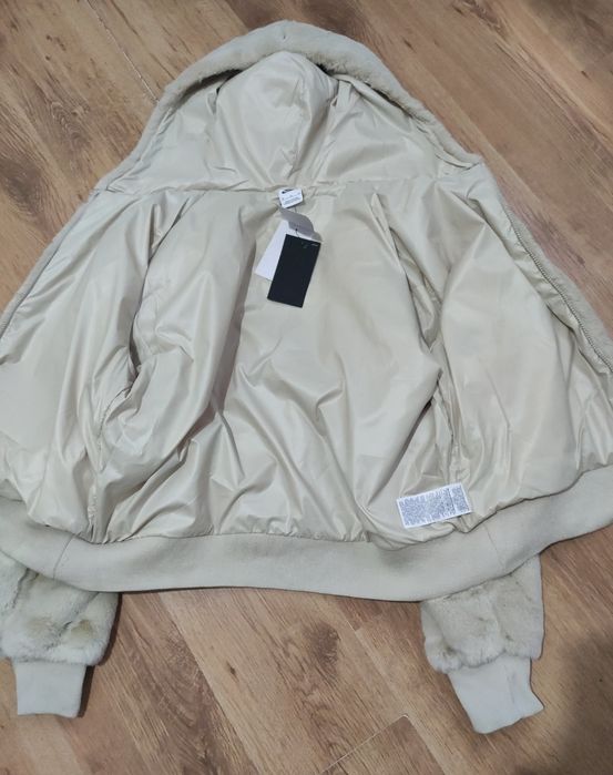 Geaca damă Nike mărimea XL