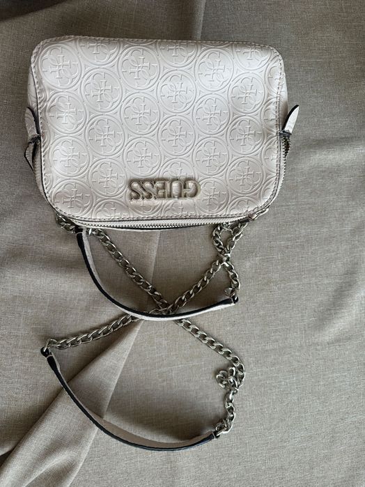 Кожени чанти/original Guess /Liu Jo//ЗмийскаКожа/Guess LUXE/Adidas/