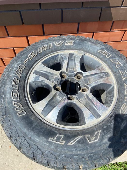 Продам комплект дисков R17 lx470