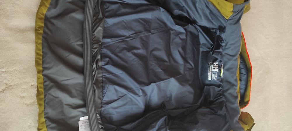 Оригинално детско зимно яке Helly Hansen
